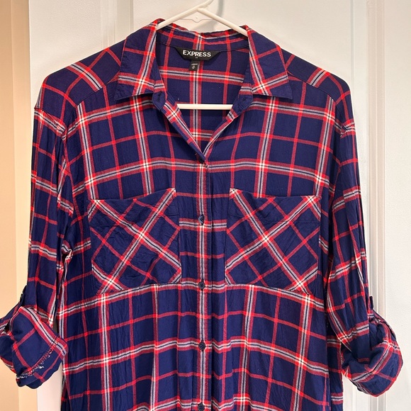 Express button down - Picture 2 of 3